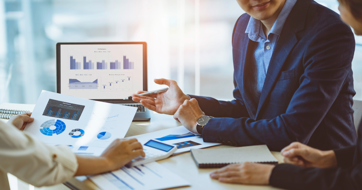 How bookkeeping helps tax prep and skirts IRS issues