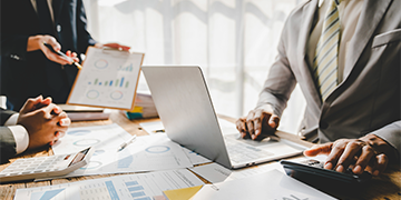 Why Smart Businesses Are Choosing Bookkeeping Outsourcing Services Right Now